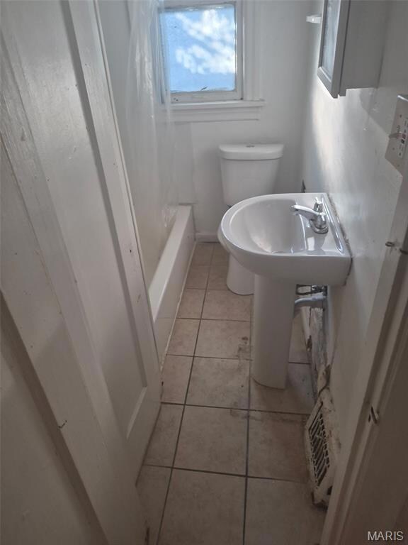 6211 Westerhoff Ave, Saint Louis, MO 63121 - photo 6