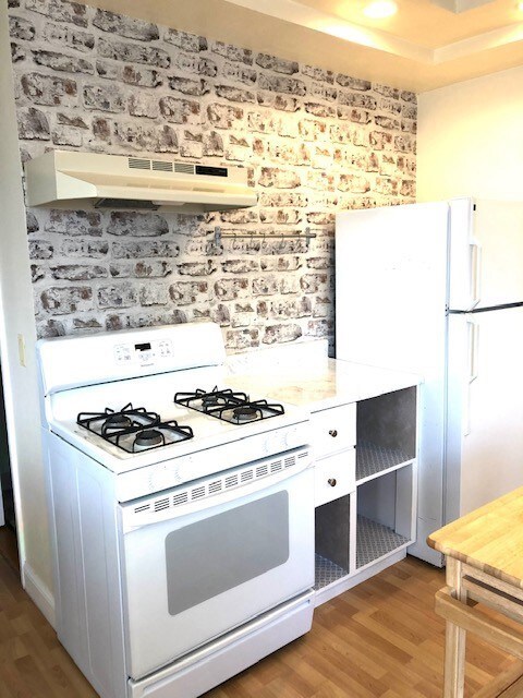 522 West Ave unit 1, Pawtucket, RI 02860 - photo 5