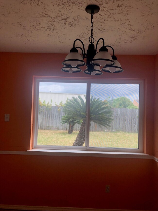 13702 Larwood Ln, Houston, TX 77038 - photo 6