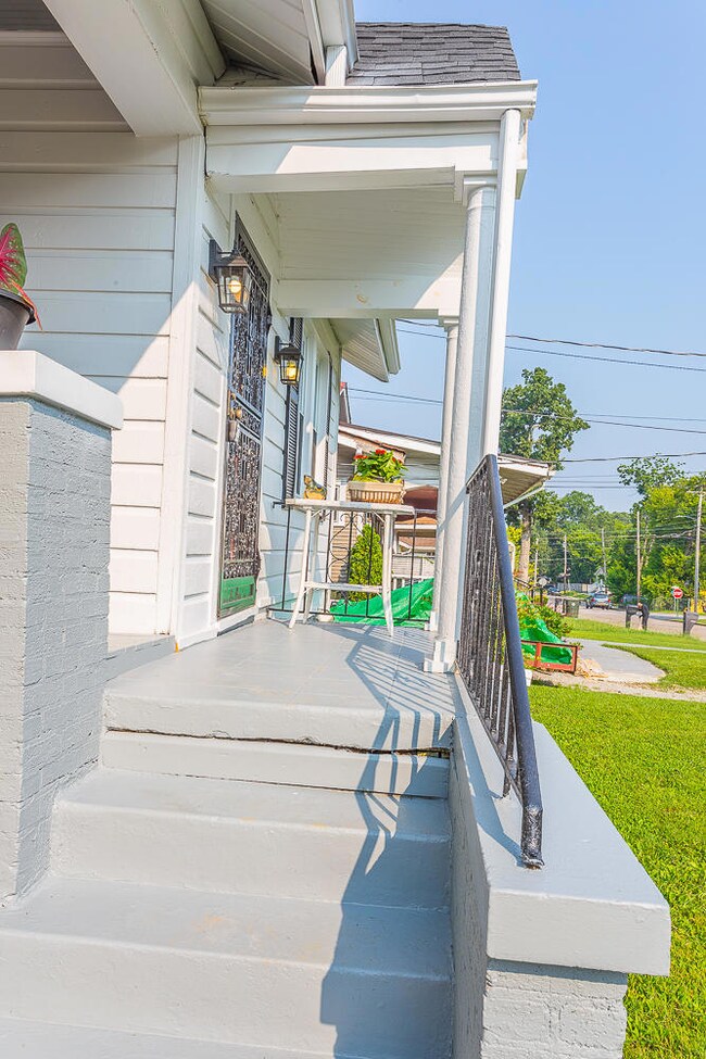2408 E 5th St, Chattanooga, TN 37404 - photo 3