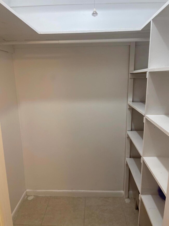 59 Windsor Dr unit C, West Palm Beach, FL 33417 - photo 7