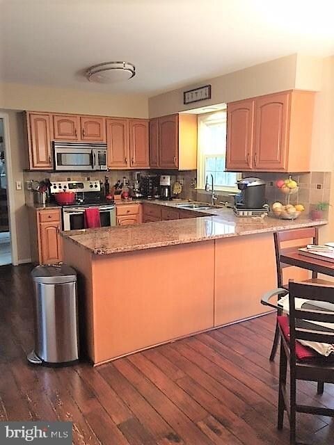 2221 Aquia Dr, Stafford, VA 22554 - photo 2