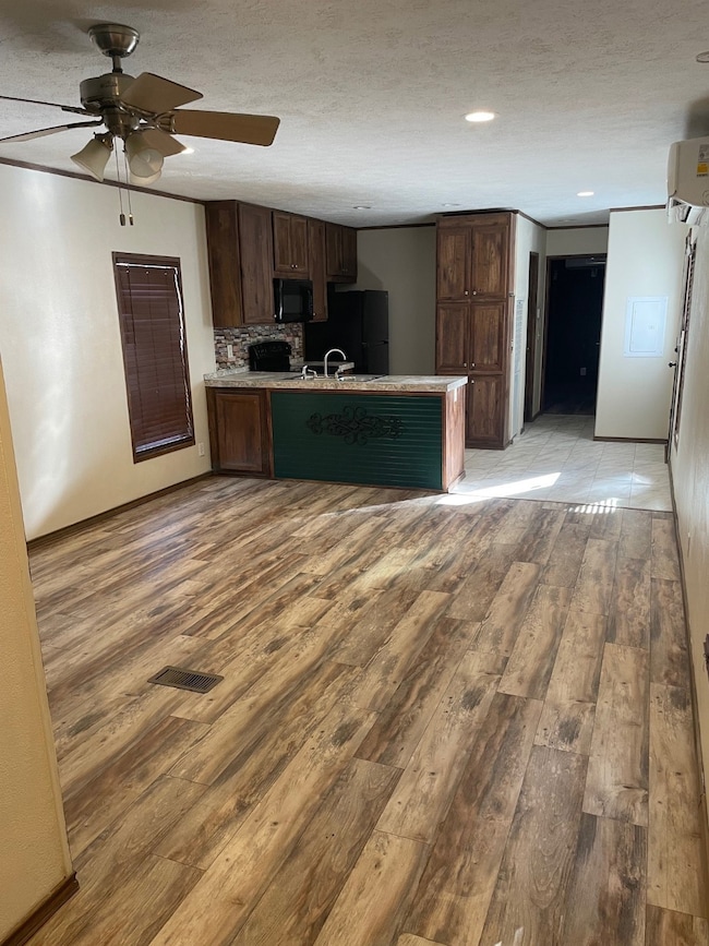 5955 Tenderfoot Trail, Fort Worth, TX 76135 - photo 4