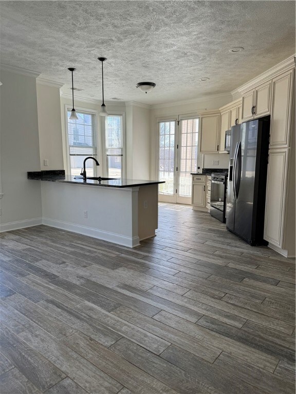 Kitchen patio doors