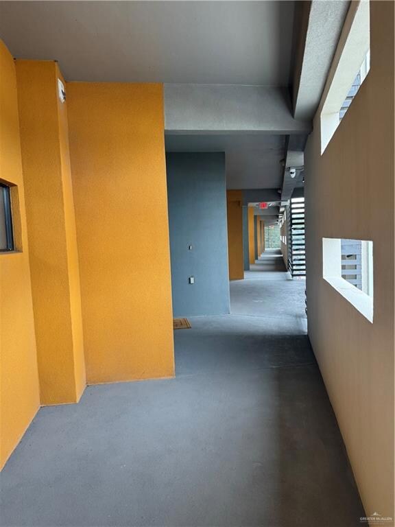 813 Travis St unit 213, Mission, TX 78572 - photo 2