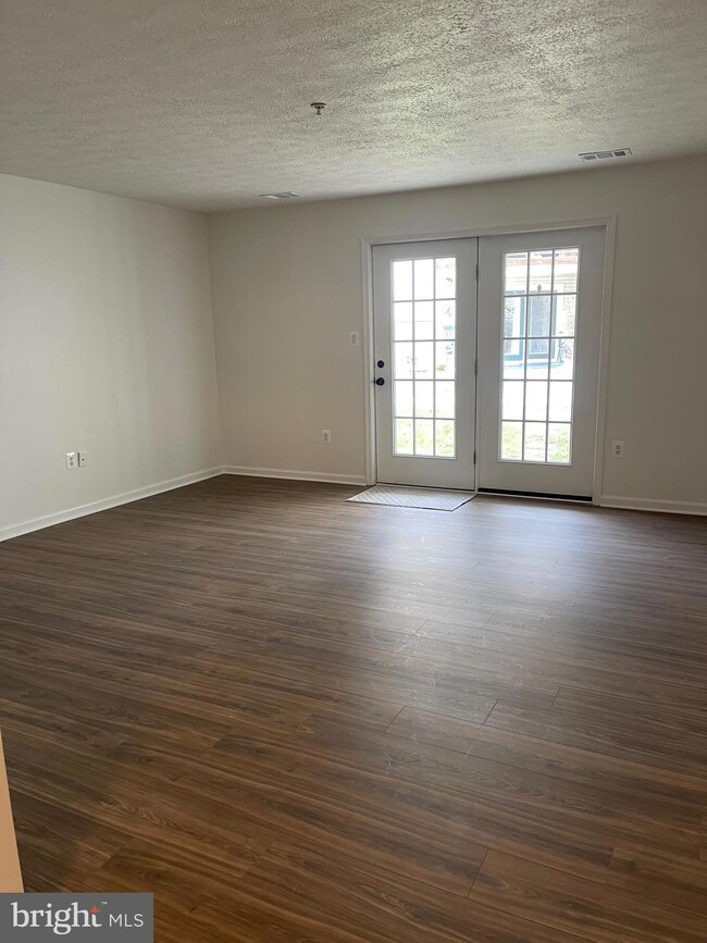 85 C2 Hailey Ln, Strasburg, VA 22657 - photo 3