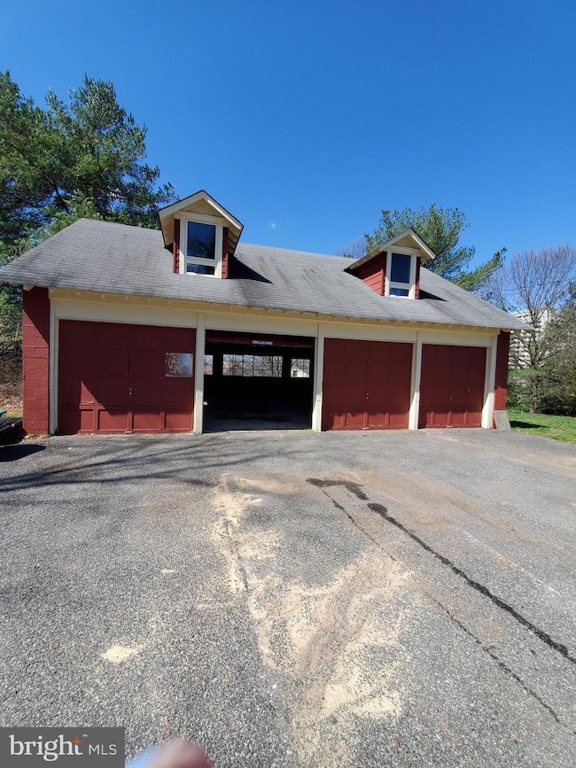 62-64 Pennell Rd, Media, PA 19063 - photo 2