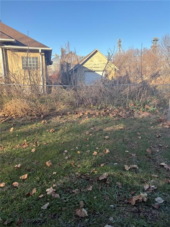 215 Lee St, Craig, MO 64437 - photo 7