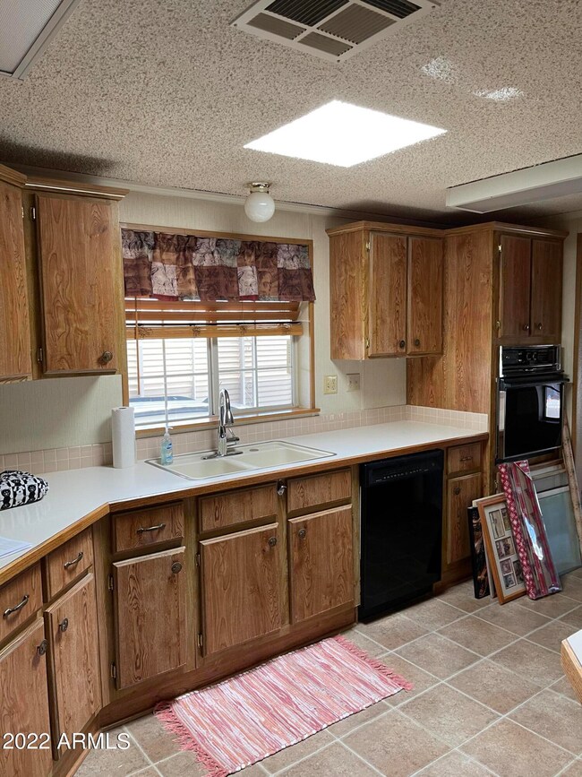 11596 W Sierra Dawn Blvd unit 321, Surprise, AZ 85378 - photo 3