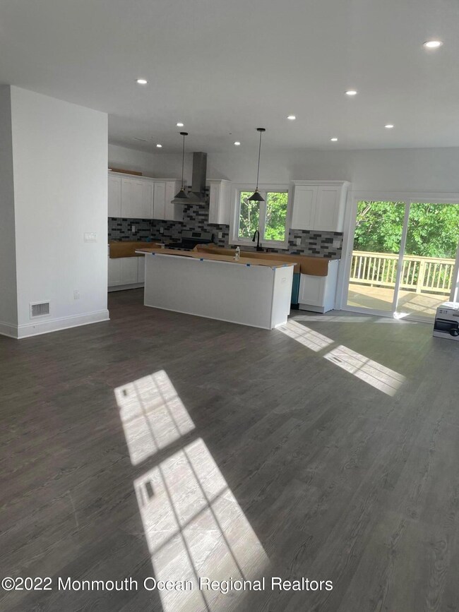 21 Rose St, South River, NJ 08882 - photo 3