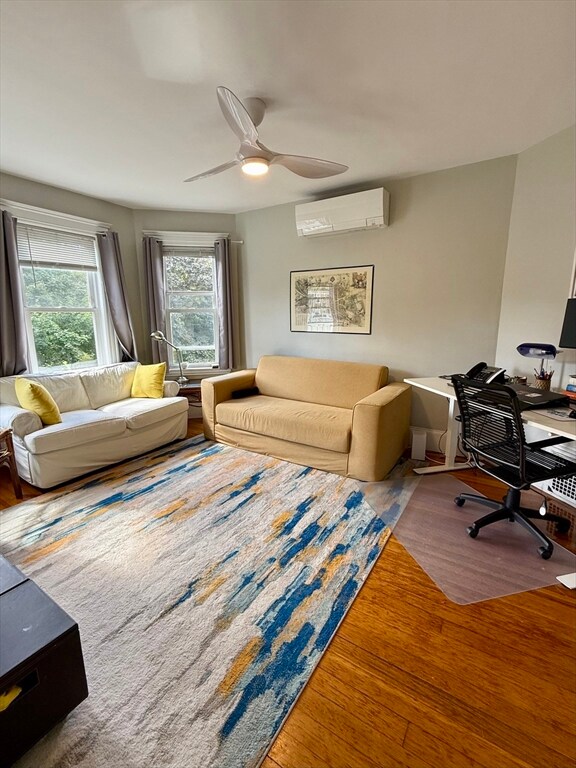 37 Wachusett St unit 3, Jamaica Plain, MA 02130 - photo 2