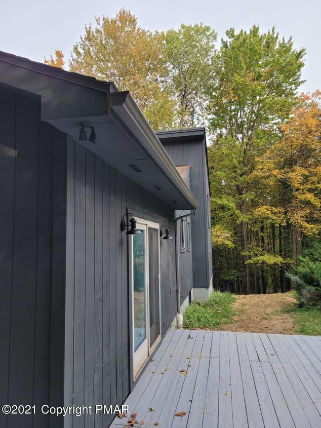 3583 Acorn Cir, East Stroudsburg, PA 18302 - photo 5