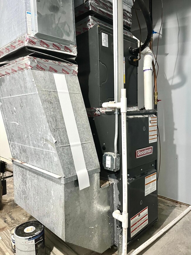 437 Rose Ave E, Saint Paul, MN 55130 - photo 6