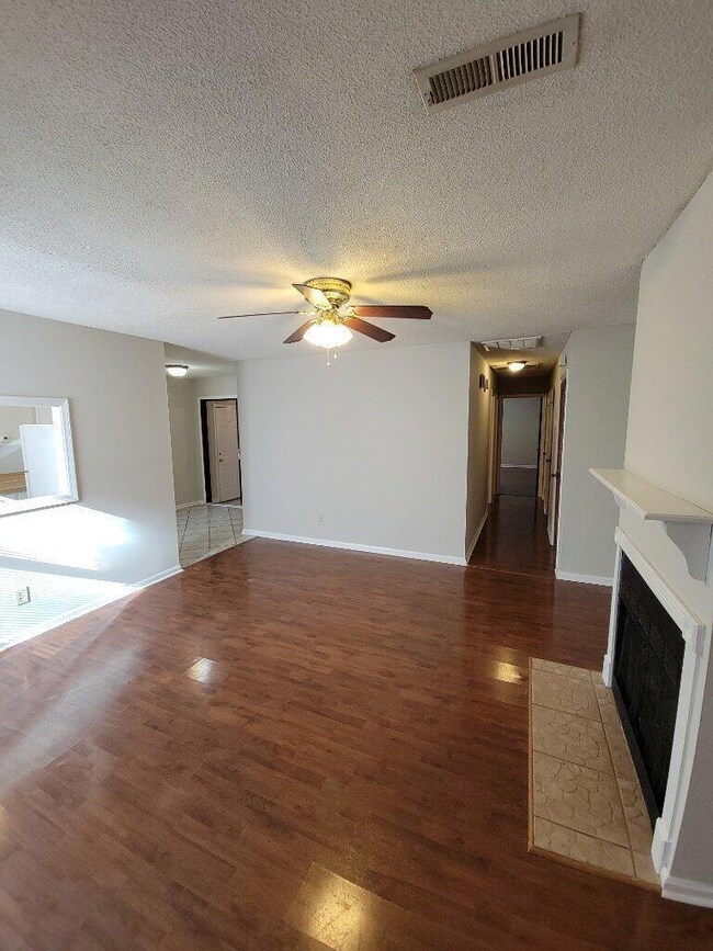 212 Miami St unit A, Ladson, SC 29456 - photo 2