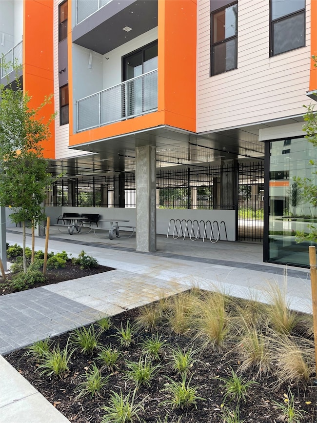 3113 Saint Charles St unit 260, Houston, TX 77004 - photo 3