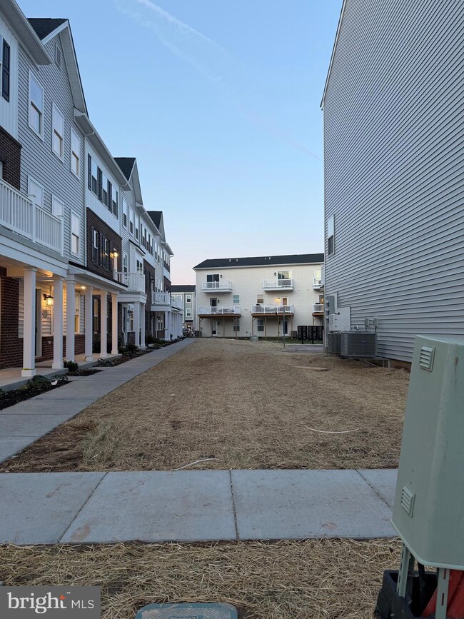 33 Anderson Dr, Bridgeport, PA 19405 - photo 7