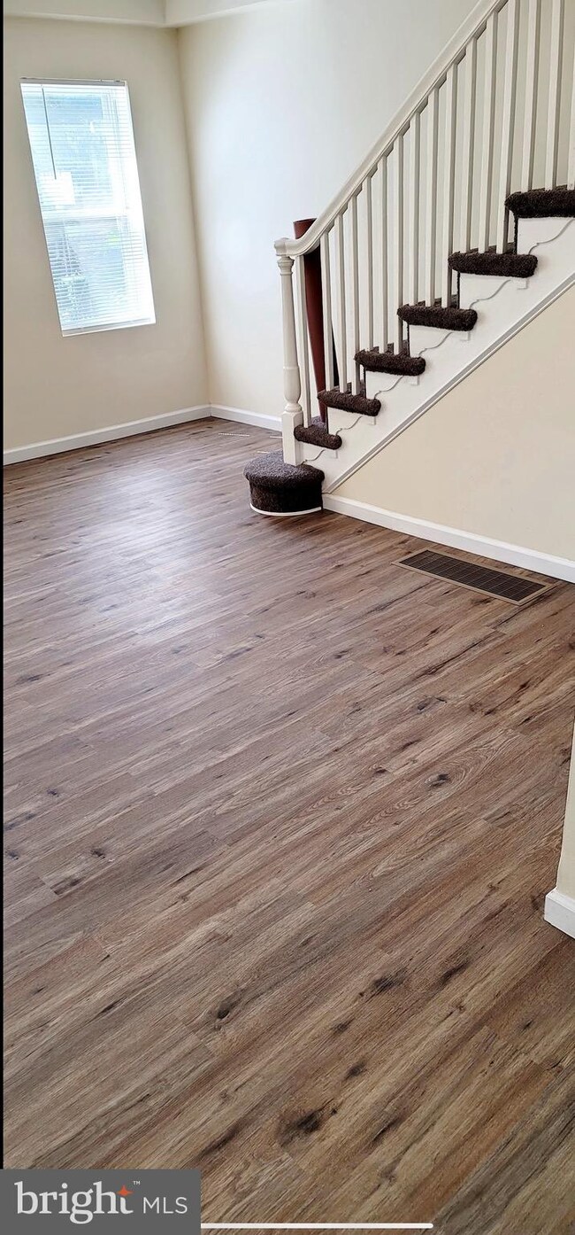 73 Barker Ave, Sharon Hill, PA 19079 - photo 4