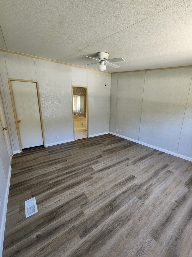 33209 Wedgewood Dr, Magnolia, TX 77354 - photo 7