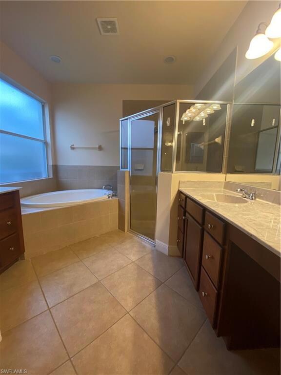 12763 Aviano Dr, Naples, FL 34105 - photo 4