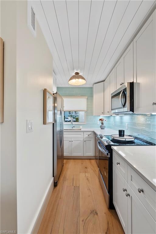 676 Broad Ave S unit J676, Naples, FL 34102 - photo 7