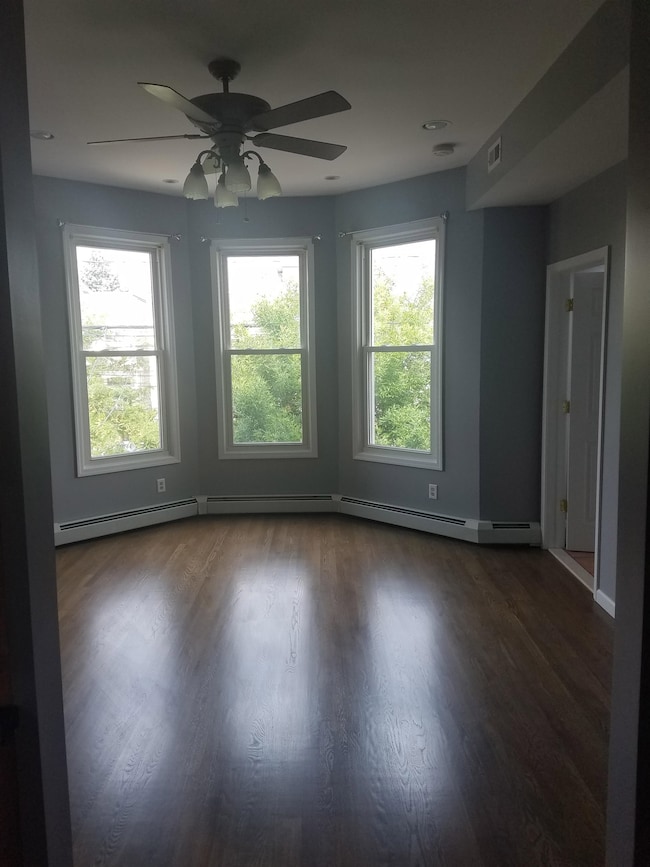 2512 Palisade Ave unit 2, Weehawken, NJ 07086 - photo 2