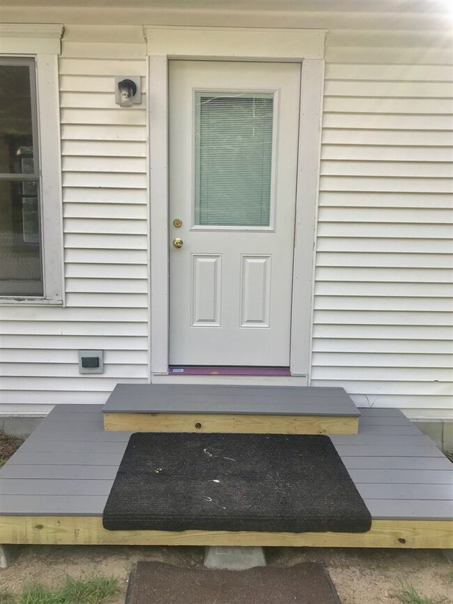 463 Daniel Webster Hwy, Plymouth, NH 03264 - photo 2