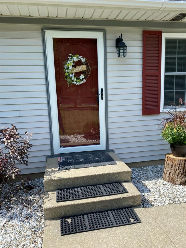 355 N 1200 E, Knox, IN 46534 - photo 3