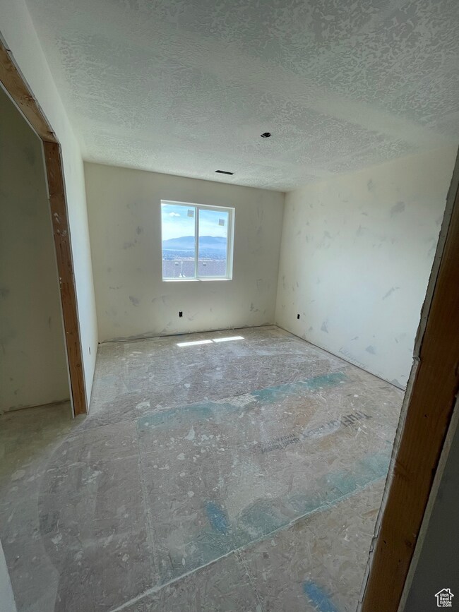 1011 W Mountain Way unit 316, Lehi, UT 84043 - photo 7