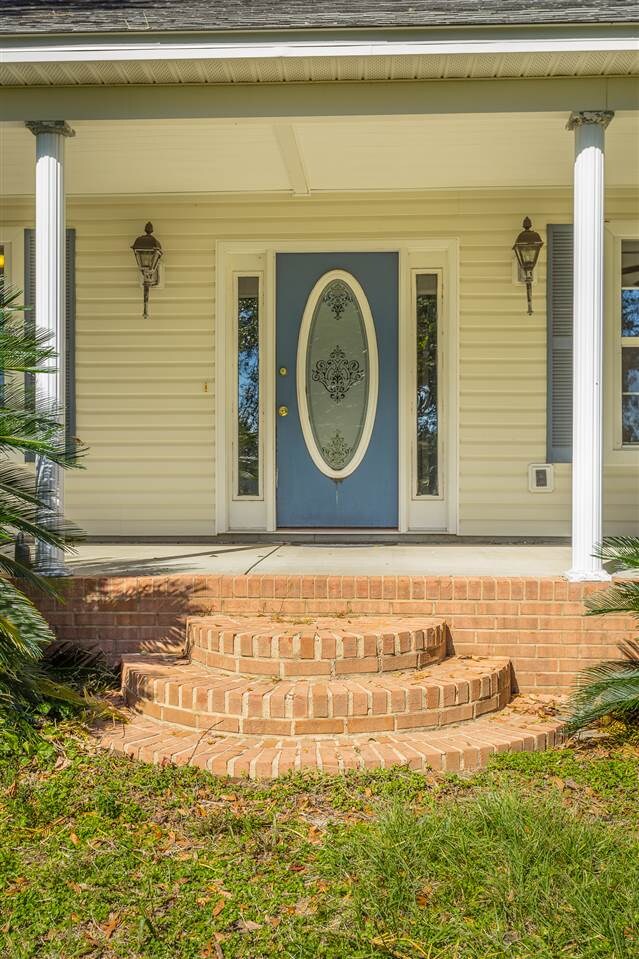 109 Walker Farm Rd, Crawfordville, FL 32327 - photo 2