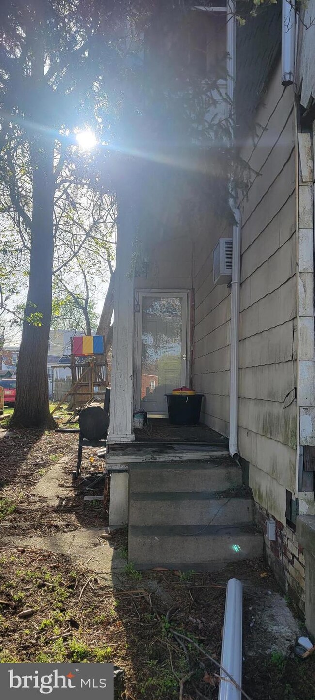 113 S 4th St, Darby, PA 19023 - photo 6