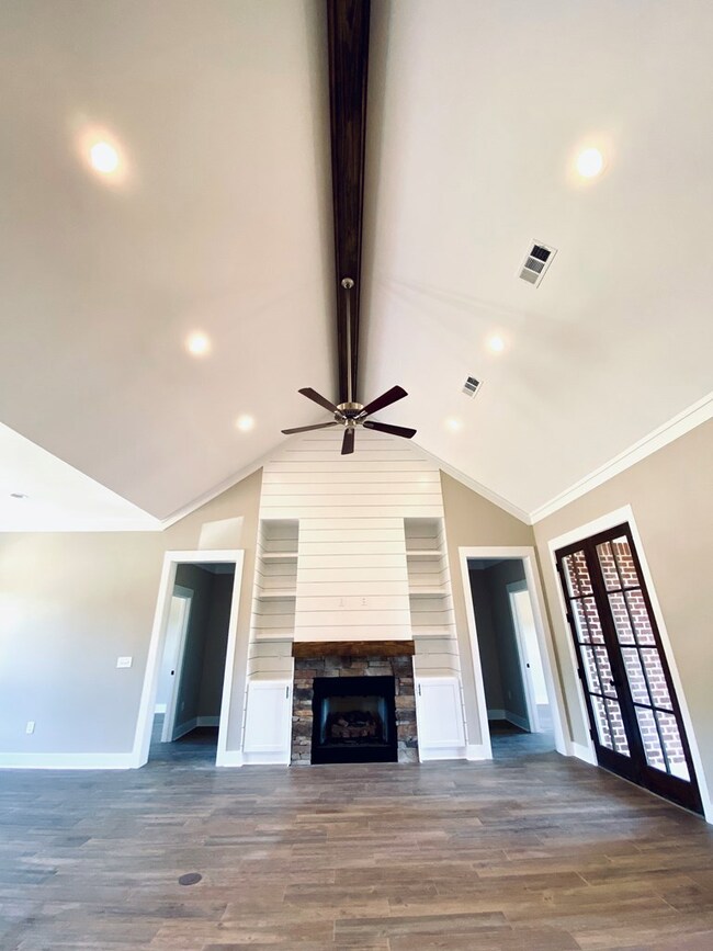 148 Downing St, Oxford, MS 38655 - photo 7