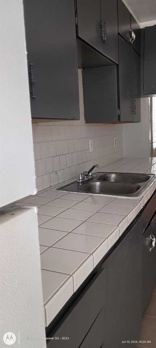 1017 N Crystal Ave unit 1, Fresno, CA 93728 - photo 4