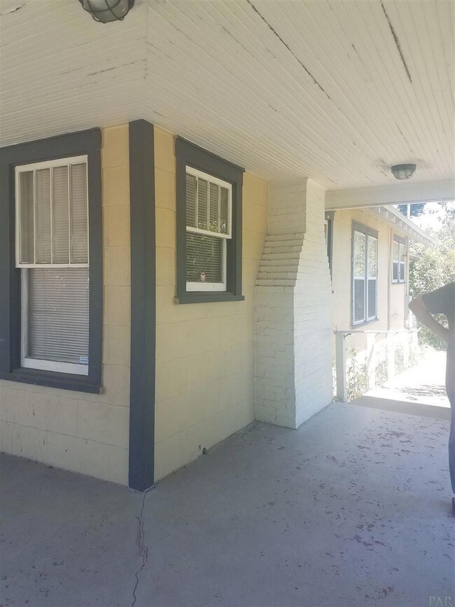 2000 W Garden St, Pensacola, FL 32502 - photo 4