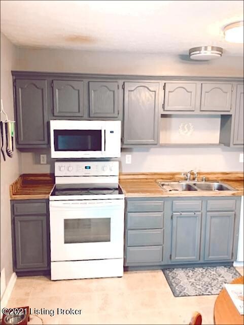 DC798182-8E8F-463B-B52D-9D6D59E2B328