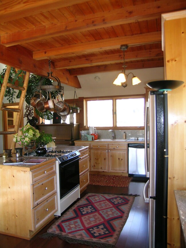 2002-12-31 23.00.00-26.jpg