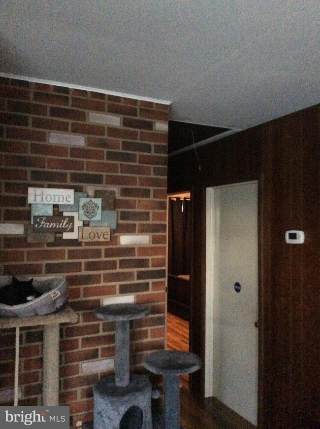 209 N Brownleaf Rd, Newark, DE 19713 - photo 4