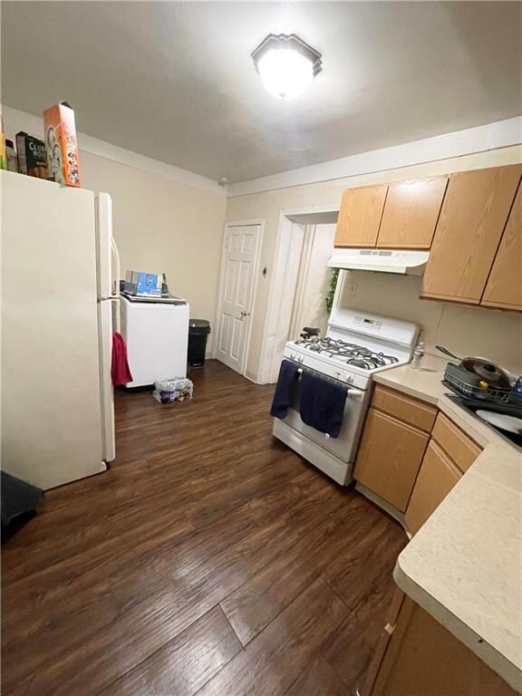 329 N 3rd St, Allentown, PA 18102 - photo 6