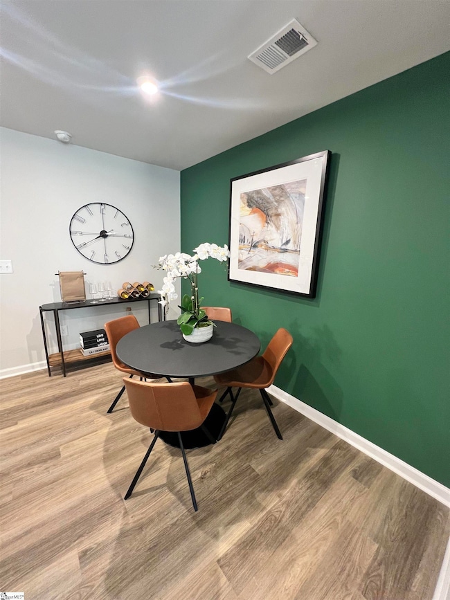 1266 Forestbrook Ln, Spartanburg, SC 29303 - photo 5