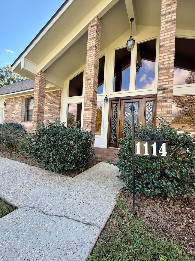 1114 Juniper Dr, Columbia, MS 39429 - photo 2