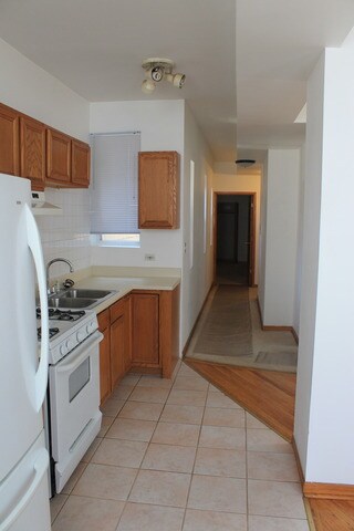 1110 W Fry St, Chicago, IL 60642 - photo 5