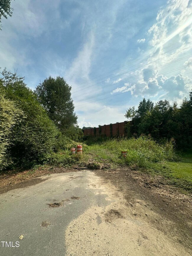 1902 Ruffin St, Durham, NC 27704 - photo 5