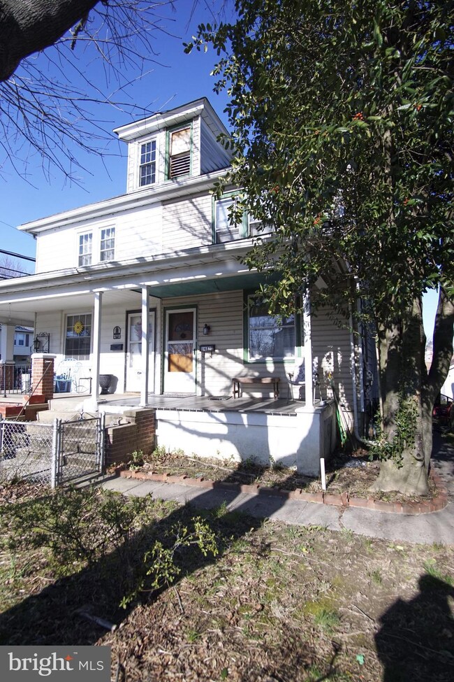 1689 Ward St unit 124, Marcus Hook, PA 19061 - photo 5