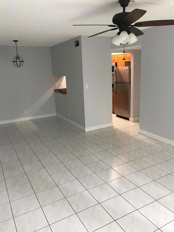 1798 Abbey Rd unit 106C, West Palm Beach, FL 33415 - photo 4