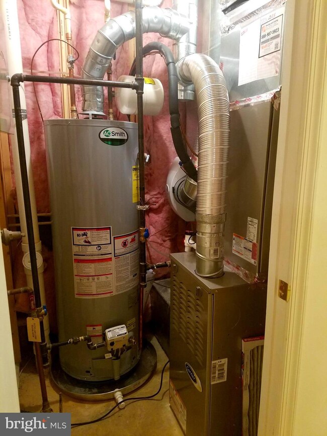 7107 Finch Ln, Fredericksburg, VA 22407 - photo 6