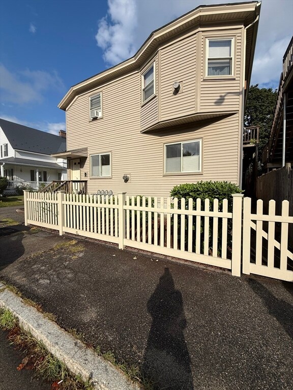 74 Lakewood St unit 1F, Worcester, MA 01603 - photo 3