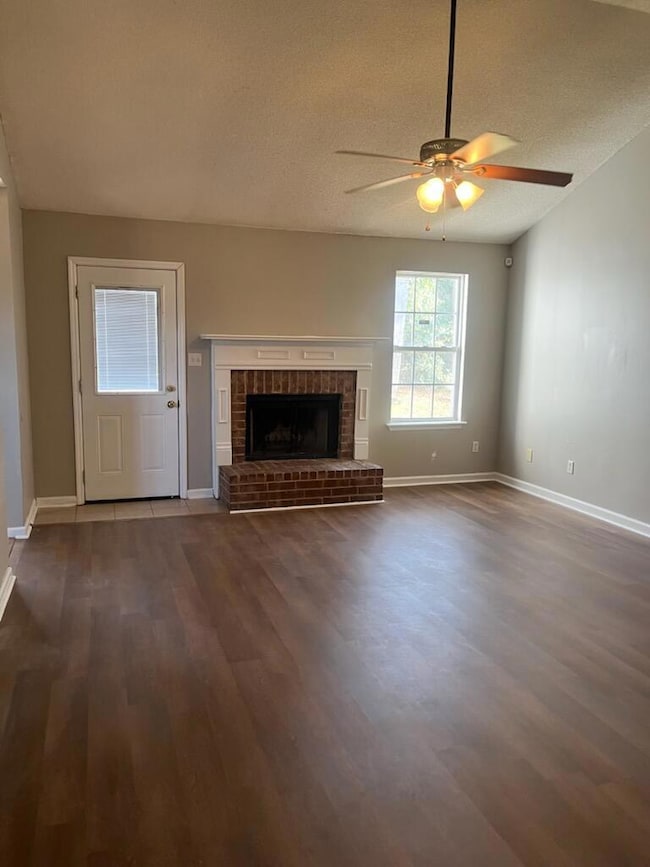 3332 Saddle Brook Dr, Hephzibah, GA 30815 - photo 2