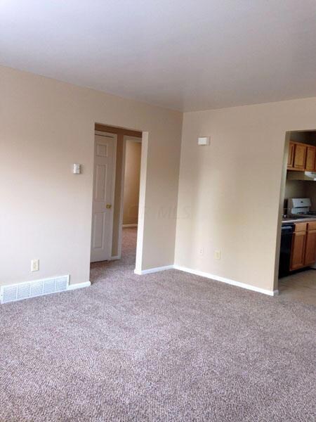 274 Broad Meadows Apt C (3)