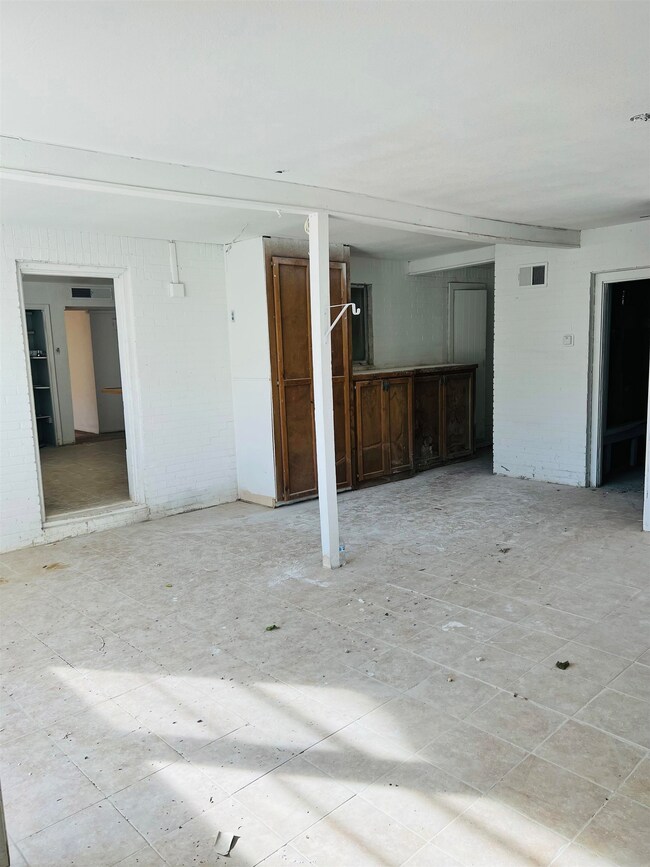 2509 Harvard Ave, Alamogordo, NM 88310 - photo 2