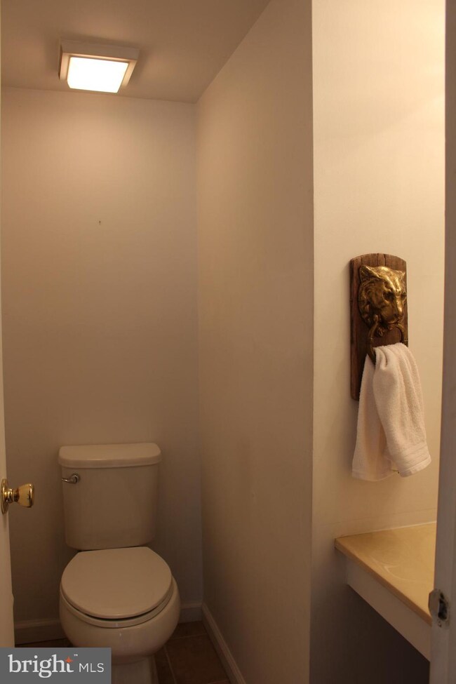 701 Garrison Ct, West Deptford, NJ 08051 - photo 6