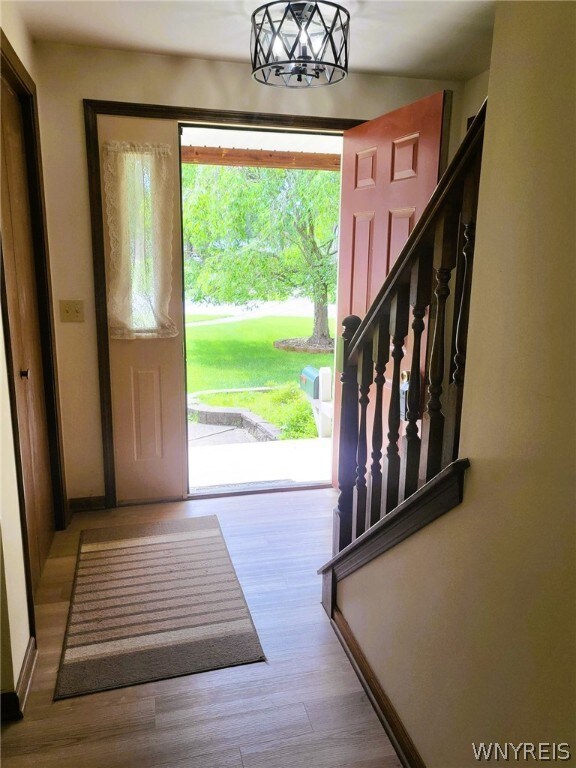 1455 Doebler Dr, North Tonawanda, NY 14120 - photo 2